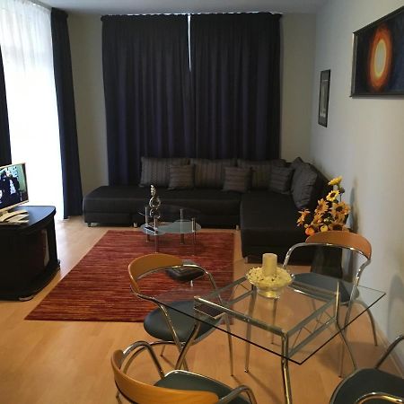 Romai Apartmanhaz Lägenhet Hévíz Exteriör bild
